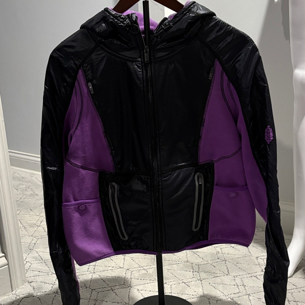 FP Movement by Free People Black and Purple Go The Distance! NWT Size S